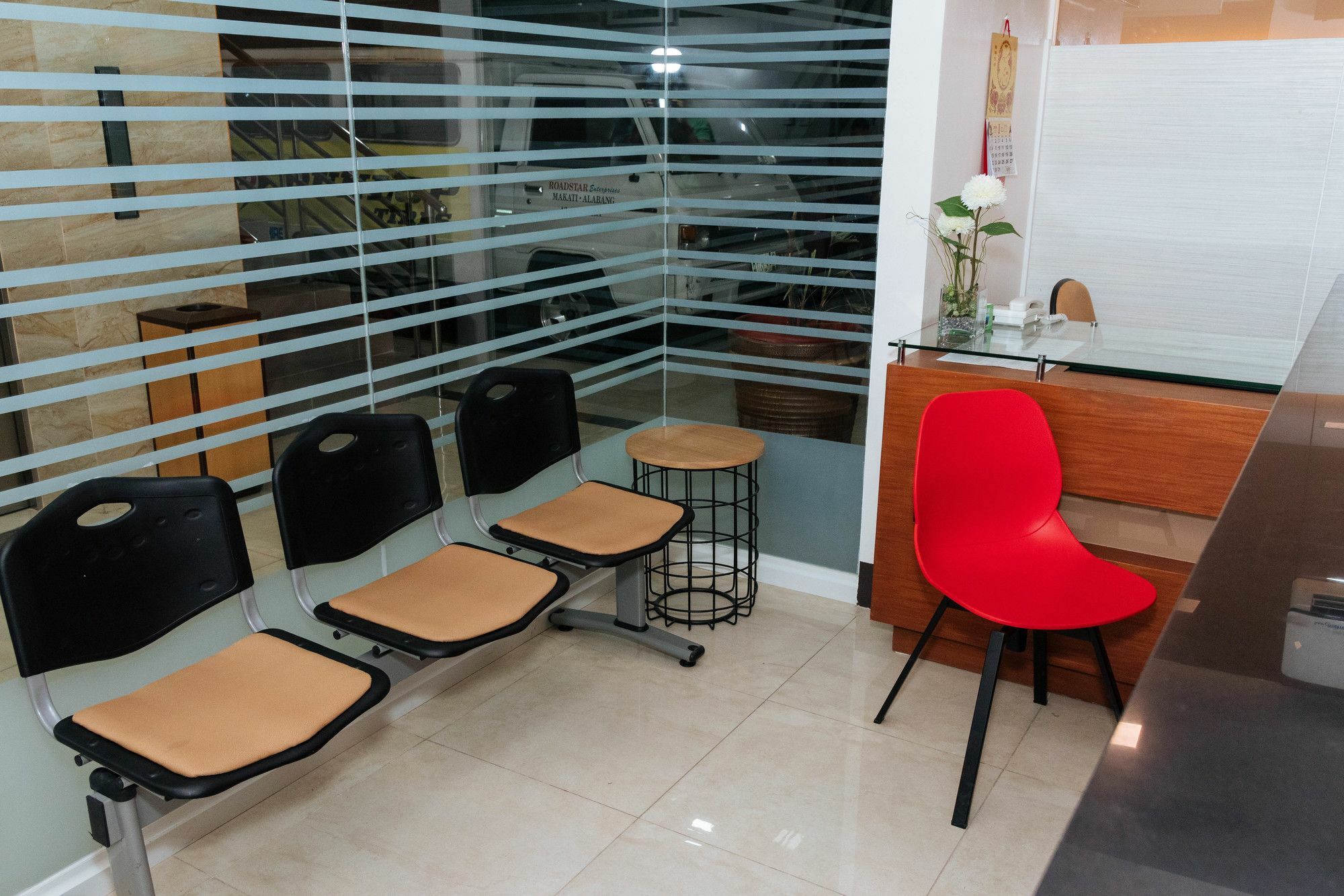 Reddoorz Premium @ Sampaloc Makati Hotel Makati City ภายนอก รูปภาพ